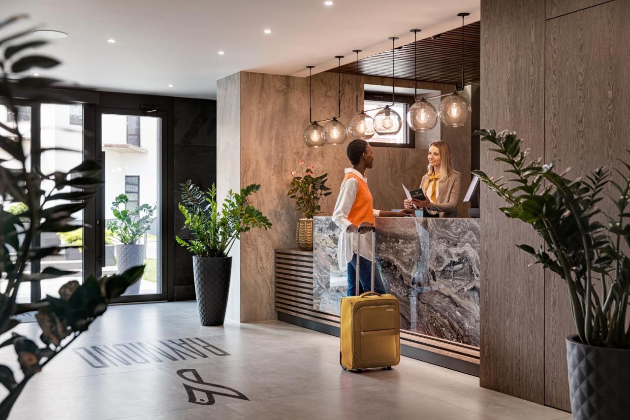 Hotel Raymond 特鲁斯卡韦茨 外观 照片