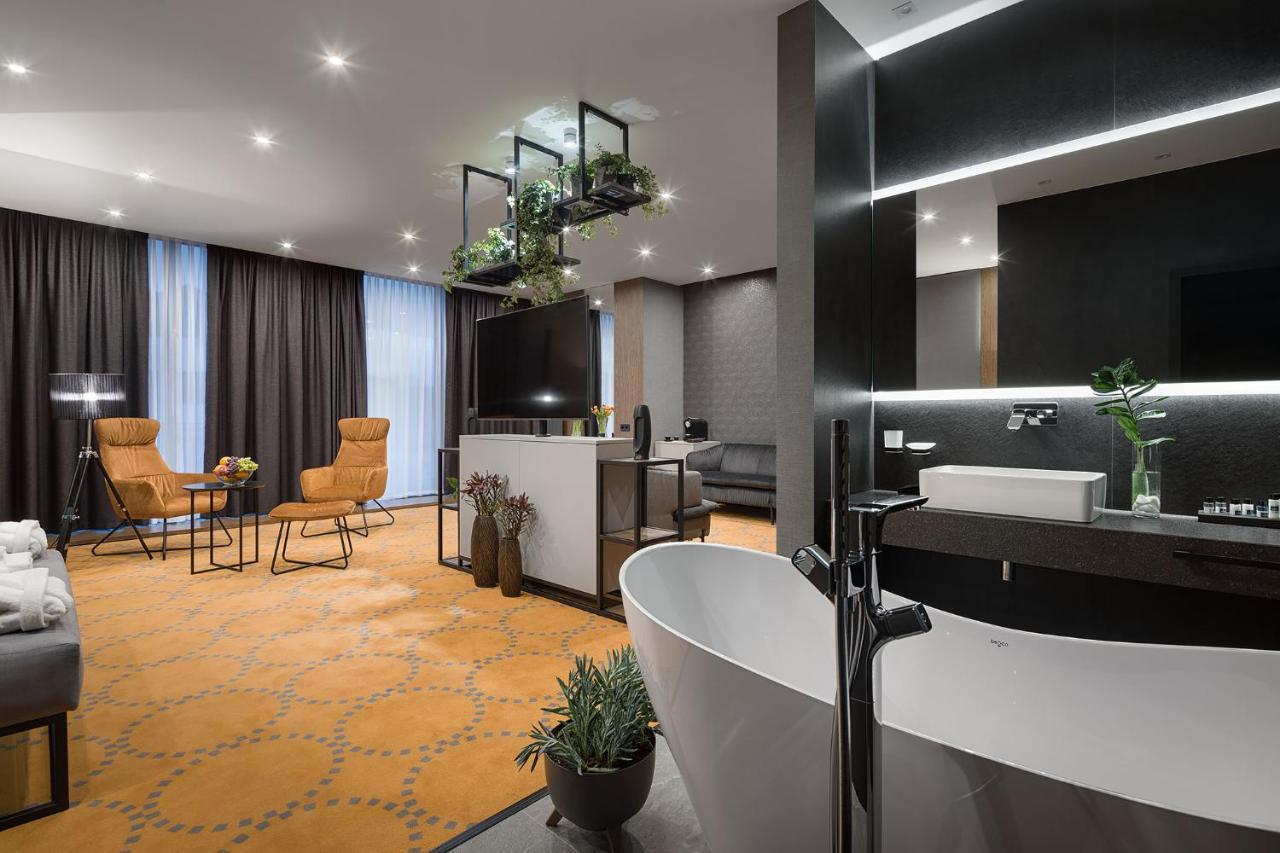 Hotel Raymond 特鲁斯卡韦茨 外观 照片