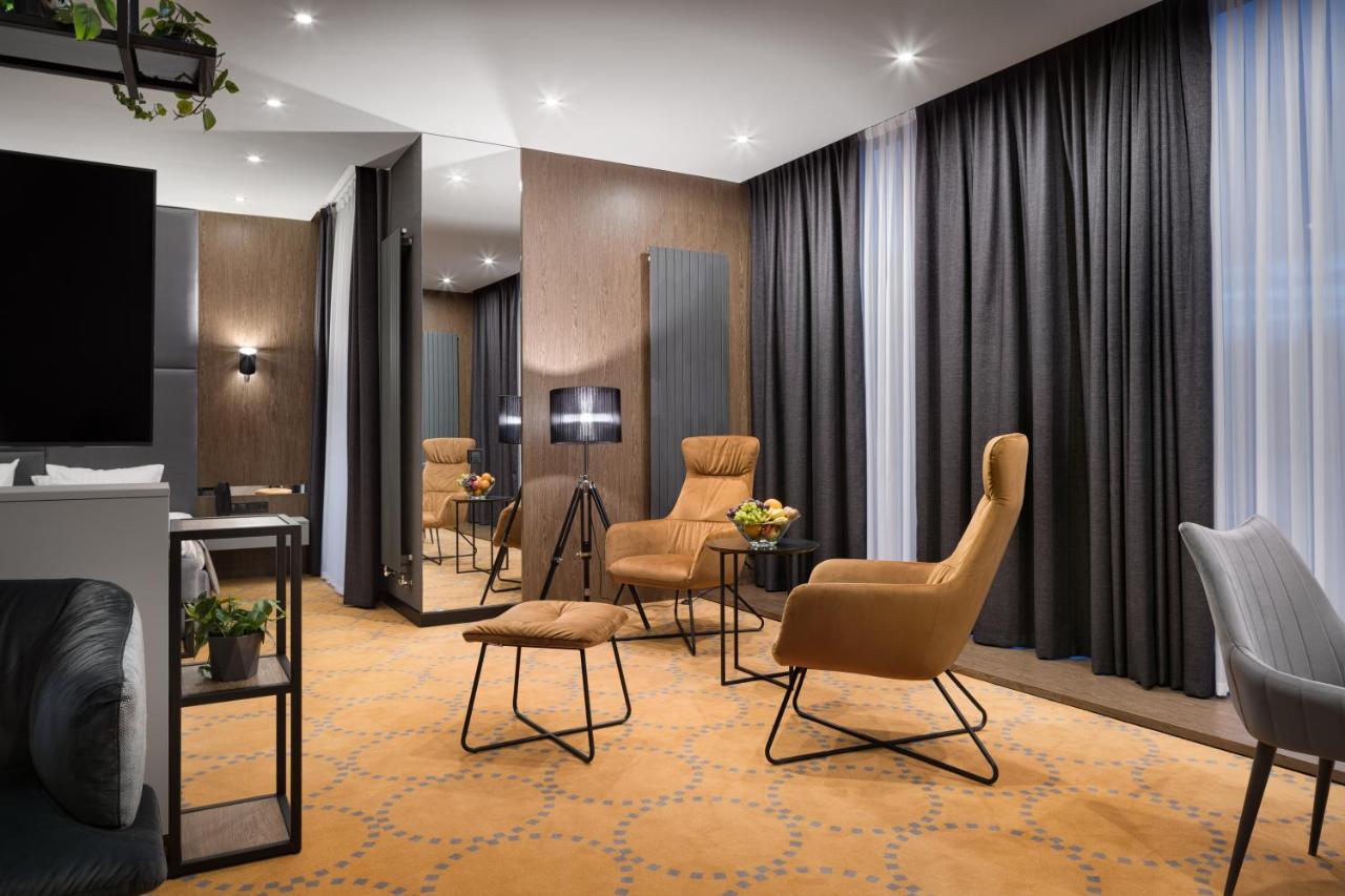 Hotel Raymond 特鲁斯卡韦茨 外观 照片