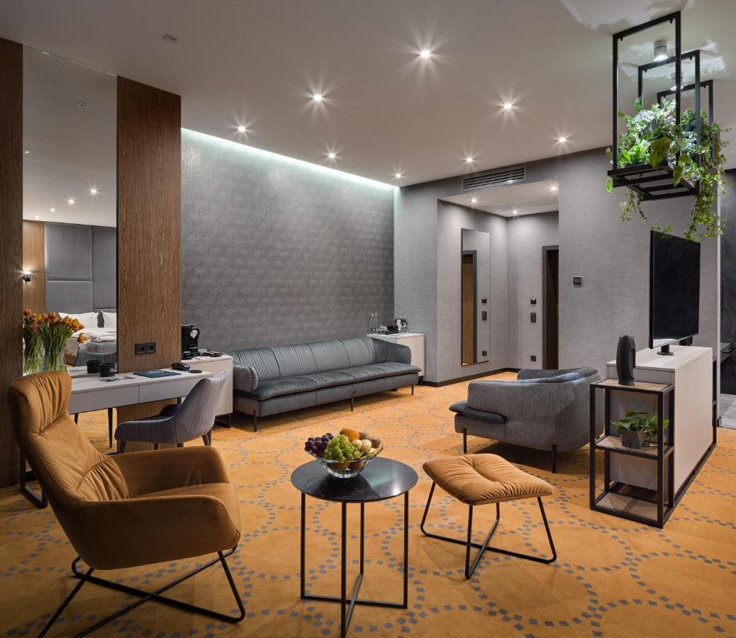 Hotel Raymond 特鲁斯卡韦茨 外观 照片